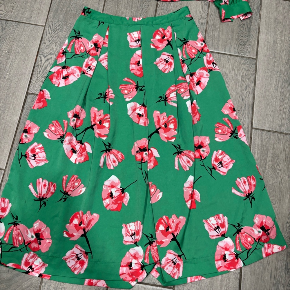 Who What Wear Matching Set Floral Top and Skirt Size Small 6 - Picture 4 of 8